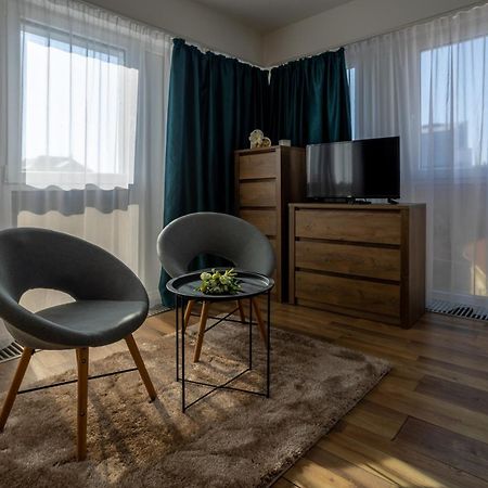 Hellowine Apartman II Eğri Dış mekan fotoğraf