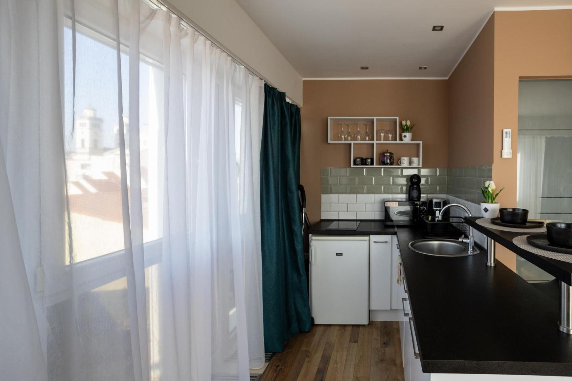 Hellowine Apartman II Eğri Dış mekan fotoğraf